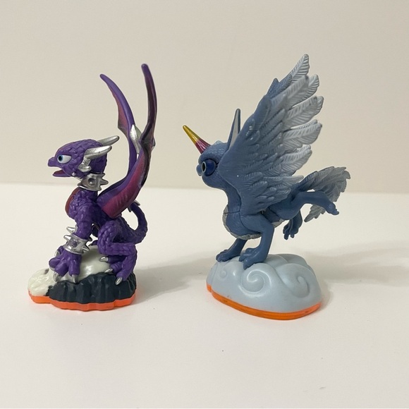 Lot of 4 Skylanders Figures Whirlwind Cynder Double Trouble Totem Pop Fizz - Picture 3 of 12